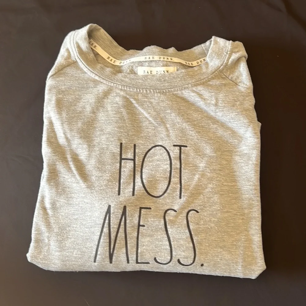 “HOT MESS” sweatshirt ~ RAE DUNN - Picture 4 of 6